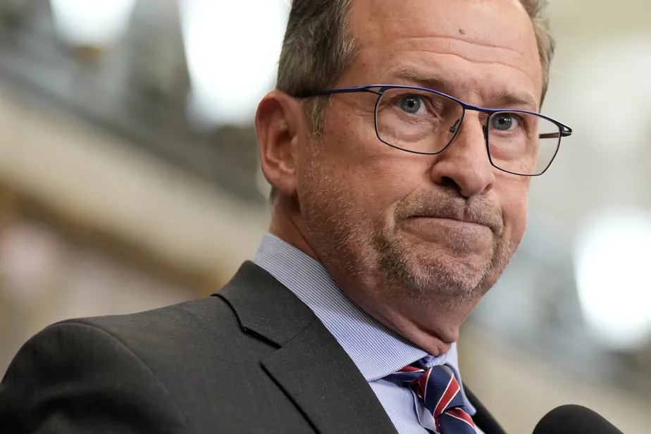 Entente entre Ottawa et l’Alberta | Blanchet promet de défendre la Colombie-Britannique