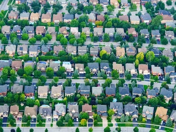 GTA builders warn of 41,000 job losses as Toronto housing starts hit lowest level since 1996