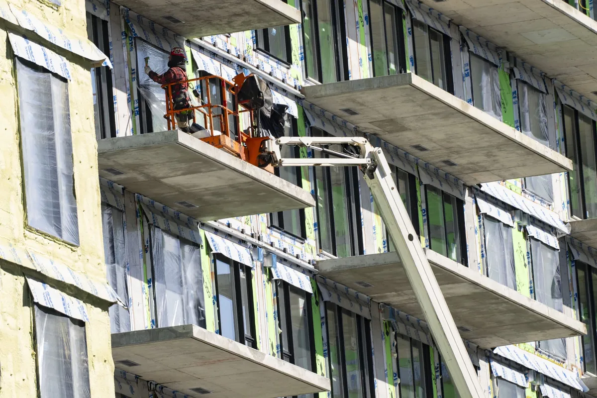 Maisons Canada ne comblera pas le déficit en logement, selon le DPB