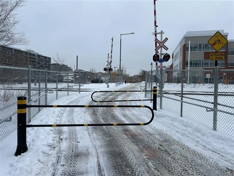 New accessible crossing opens between Outremont and Parc-Extension