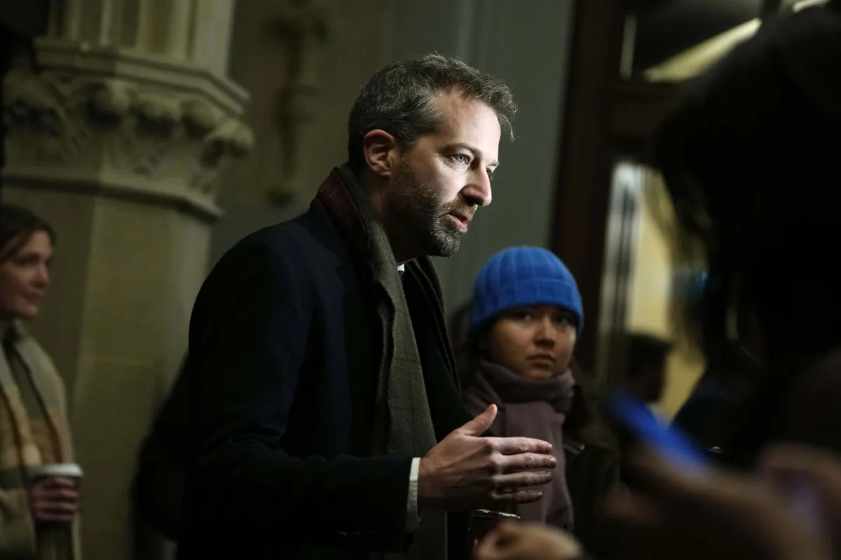 ‘Buy Canadian’ policy comes into effect, changing rules for federal procurement