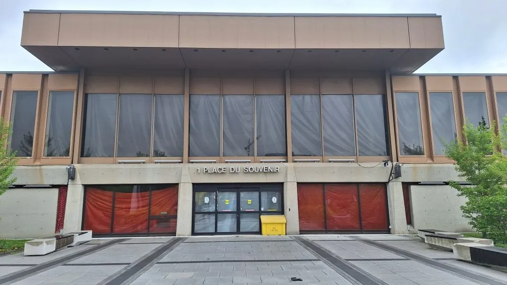 Hôtel de ville : Magil Construction décroche le contrat pour 51,3 M$