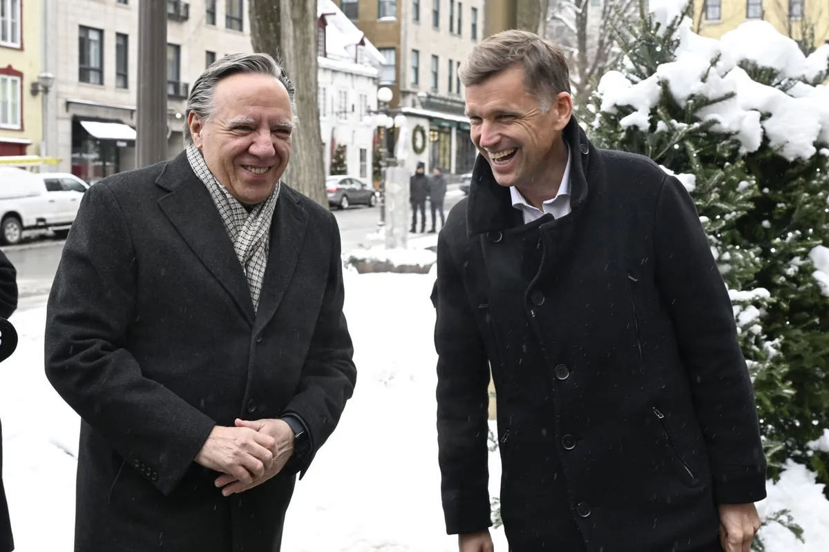 Le troisième lien  est de retour sur la planche à dessin