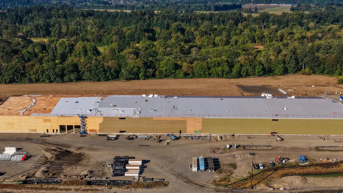 Swinerton, Timberlab top out mass timber factory