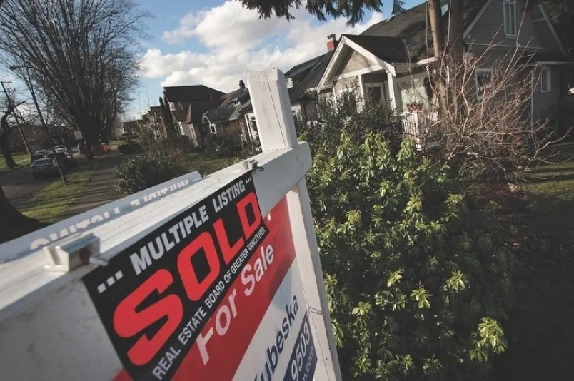 Bryan Yu: Metro Vancouver home sales sink to near 25-year low