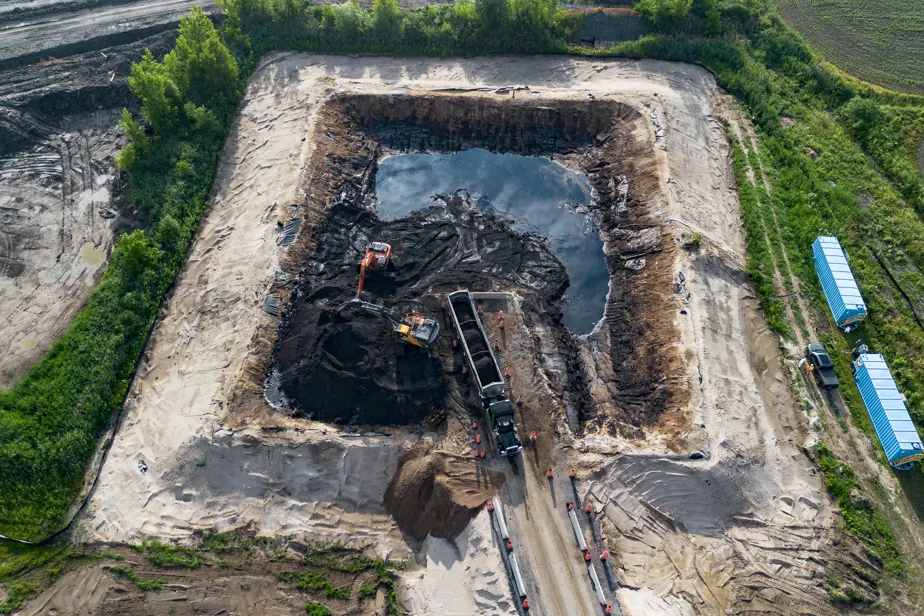 Sols contaminés à Mascouche | Sur les traces de déchets toxiques envoyés en Ontario